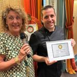consegna diploma di Buona Cucina a chef Claudio Schiavone