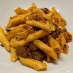 Garganelli al ragù di mora romagnola