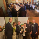Panoramica della sala; Il cuoco Stefano con la sorella Cristina, i Simposiarchi e il Delegato.