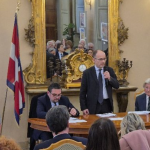 Salone d'Onore della Prefettura; Saluto Prefetto dr. F. Garsia con Sindaco di Novara e Delegato AIC